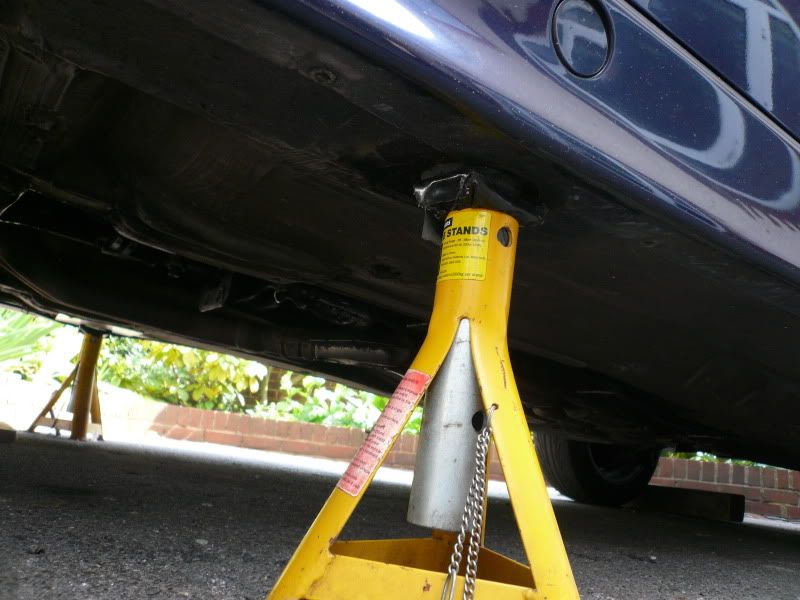 1994 E36 320i Coupe Correct Jacking Point/s with a Trolley Jack BMW